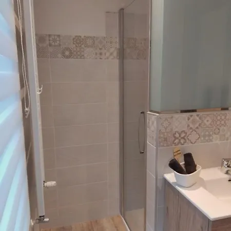 فندق مبيت وإفطار 'ngre Moncrivello